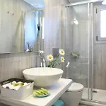 Nikiana City Center Apartment 尼基亚娜