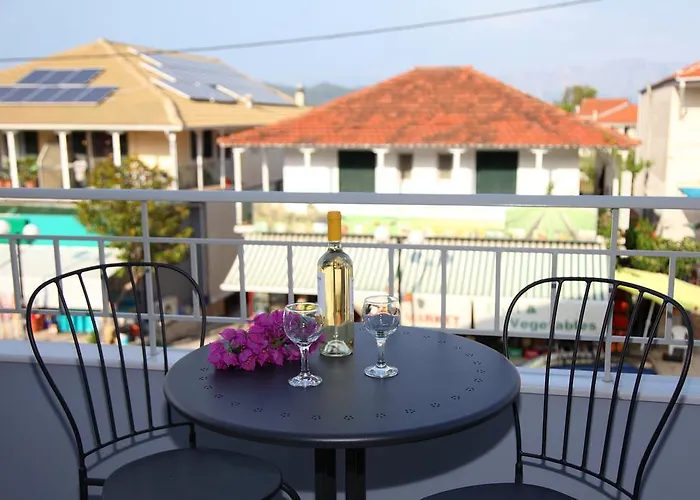 Appartement Nikiana City Center Apartment Nikiana